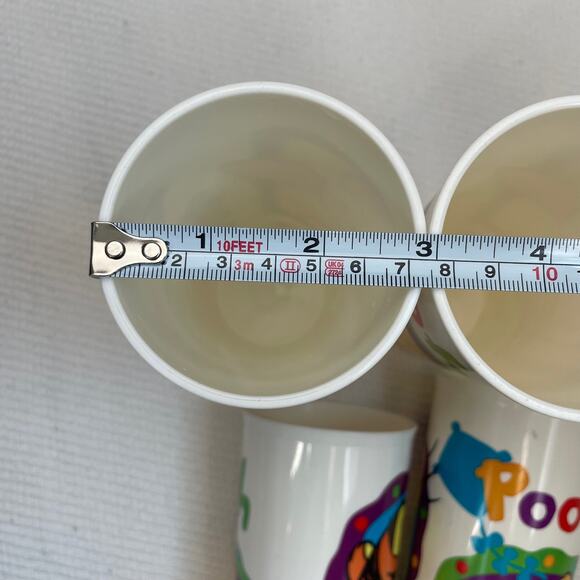Vintage Tupperware Winnie the Pooh & Tigger and Pooh & Piglet Tumblers - Picture 9 of 10